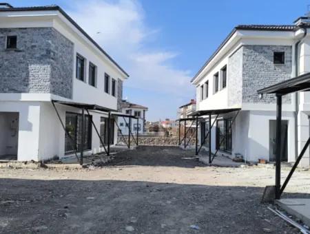 Dalaman, Karaçalı District - 3 Bed Luxury Duplex