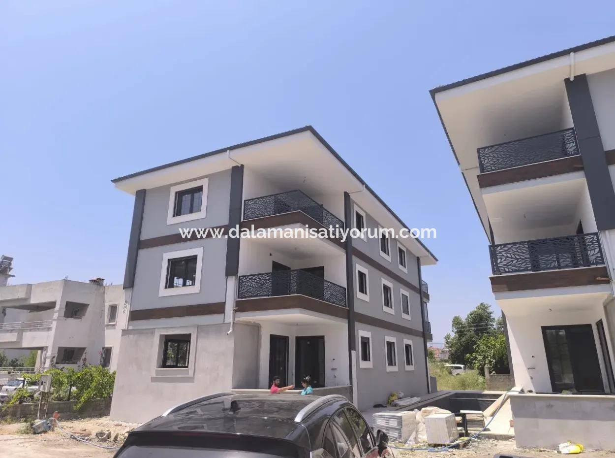 Dalaman Merkez Mahallesin De Satılık 2+1 Ve 1+1 Havuzlu Daireler