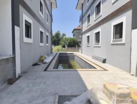 Dalaman Merkez Mahallesin De Satılık 2+1 Ve 1+1 Havuzlu Daireler