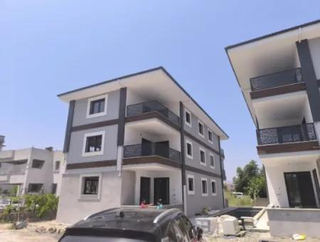 Dalaman Merkez Mahallesin De Satılık 2+1 Ve 1+1 Havuzlu Daireler