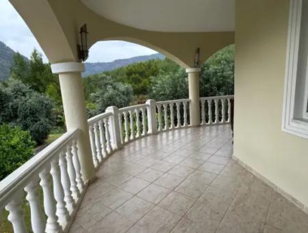 Doğa Mucizesi Akkayada 1500M2 Arsanın İçerisinde 2 Adet Satılık Villalar